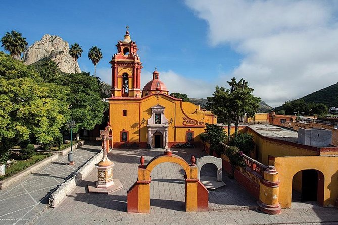 Tour in Spanish to the Traditional Cheese and Wine Route, Leaving From Querétaro - Health and Safety