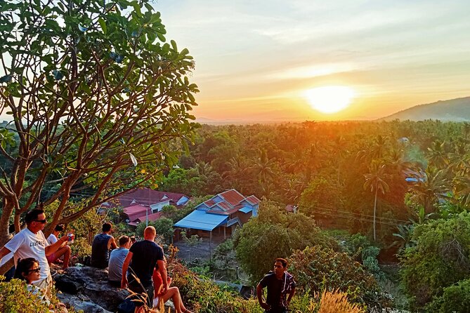 Tour in the Afternoon to Bamboo Train, Bat Cave, Killing Cave - Ta Dumbong Kro Aung Statue