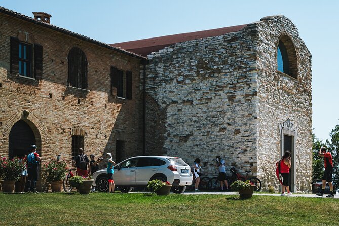 Tour in the Marche by Raffaello Sanzio: Art, Nature, Food and Wine - Admiring Adriatic Views