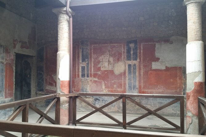 Tour in the Roman Villas of Stabiae With an Archaeologist. - About Your Stay