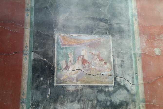 Tour in the Ruins of Pompeii With an Archaeologist - Fitness Level Required