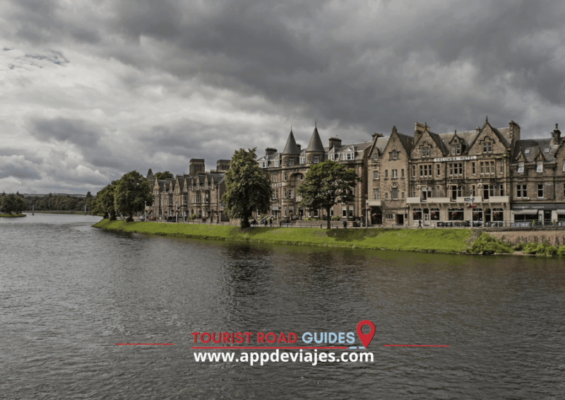 Tour Inverness - Scotland Self-Guided Tour App - Exploring Inverness Castle