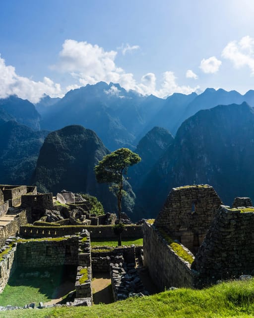 TOUR MACHUPICCHU WITH VISTADOME TRAIN - Frequently Asked Questions