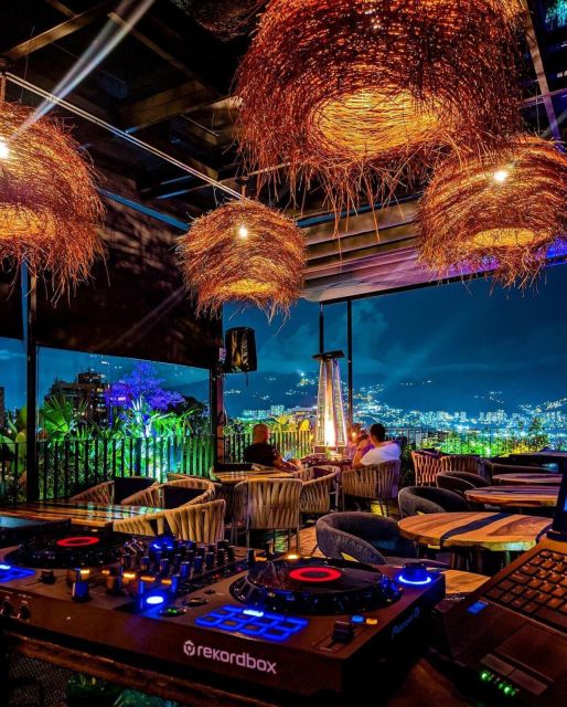 Tour Medellín: Commune13 and Pablo Escobar + Rooftop - Accessibility and Restrictions