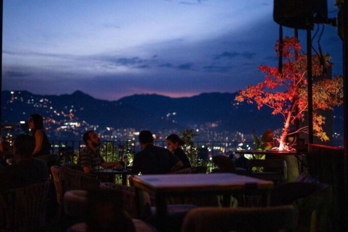 Tour Medellín: Commune13 and Pablo Escobar + Rooftop - Customer Feedback