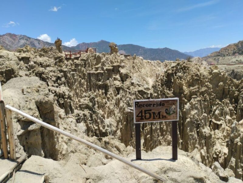 Tour Moon Valley and Rich Areas La Paz City - Experience Highlights