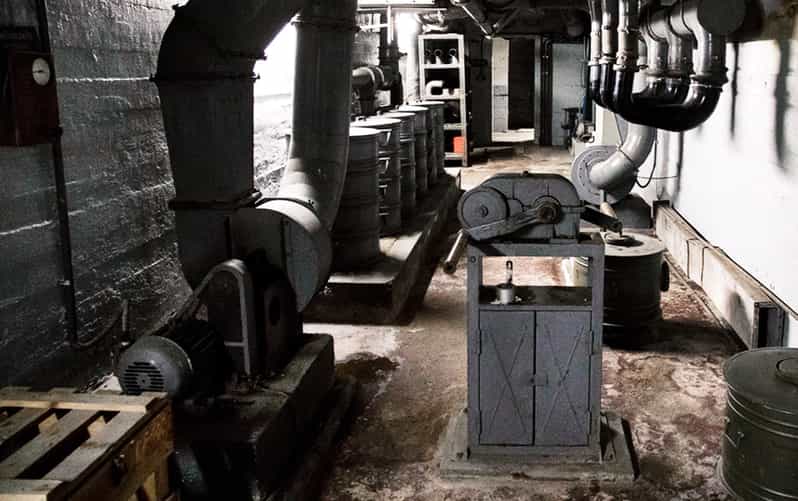 Tour of Communist Prague and Nuclear Bunker - Key Points
