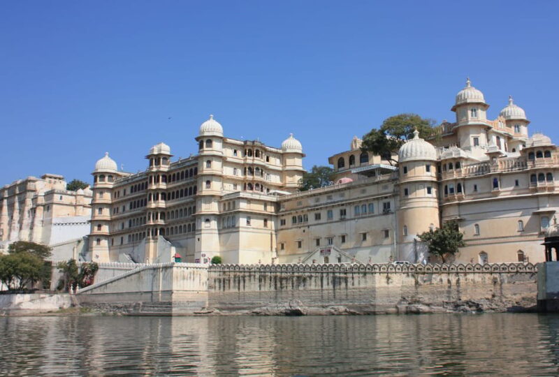 Tour Of India_26_Days - Accommodations and Transportation