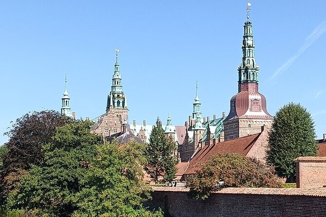 Tour of Kronbog Castle and Frederiksborg Palace (Easy Going) - Accessibility