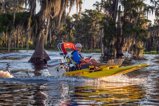 Tour of Lakes Escape by Personal Catamaran - Catamaran Handling and Speeds