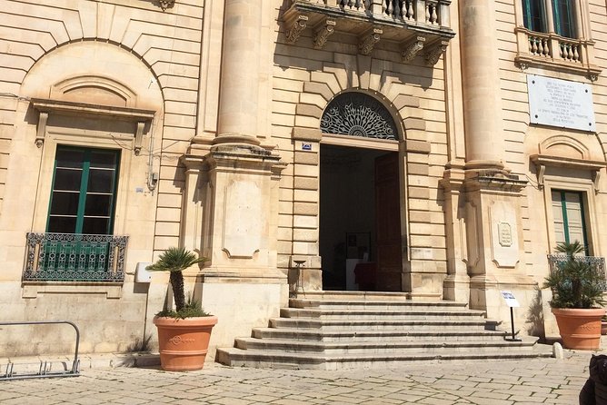 Tour of Montalbano - Visiting Montalbanos House
