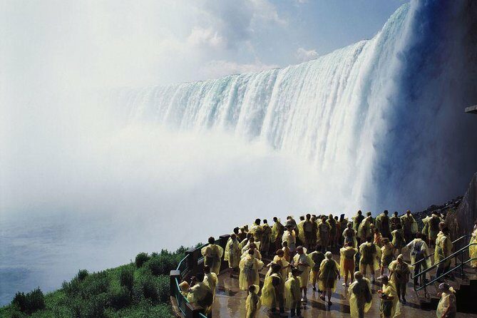 Tour of Niagara Falls with Boat Cruise - FAQ: Practical Questions Answered