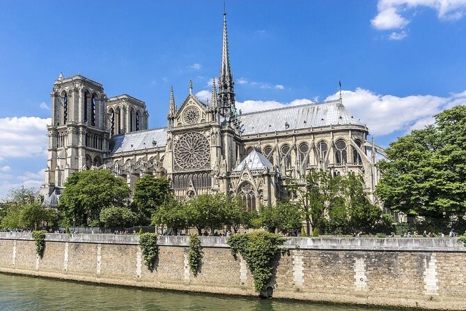 Tour of Notre Dame Area With Entry Ticket to Archeological Crypt - About Your Stay