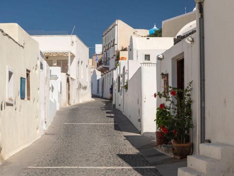 Tour of Santorini With a Local - Key Points