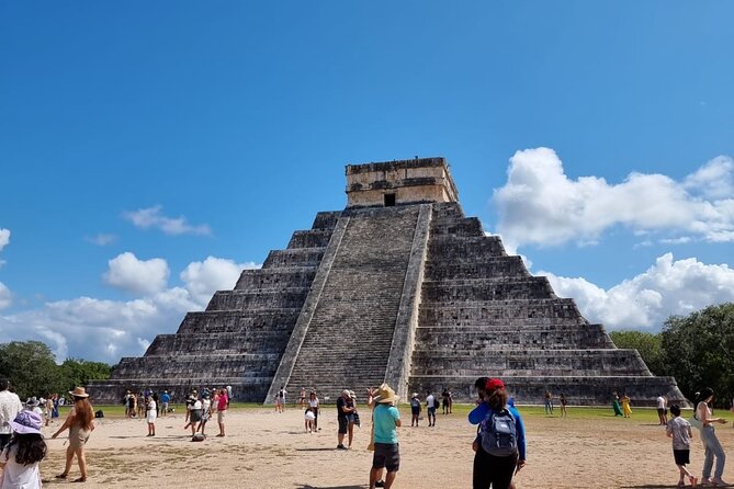 Tour of the Day to Chichen, Ik Kil Cenote, Suytun Cenote, and Valladolid - Pickup and Timing