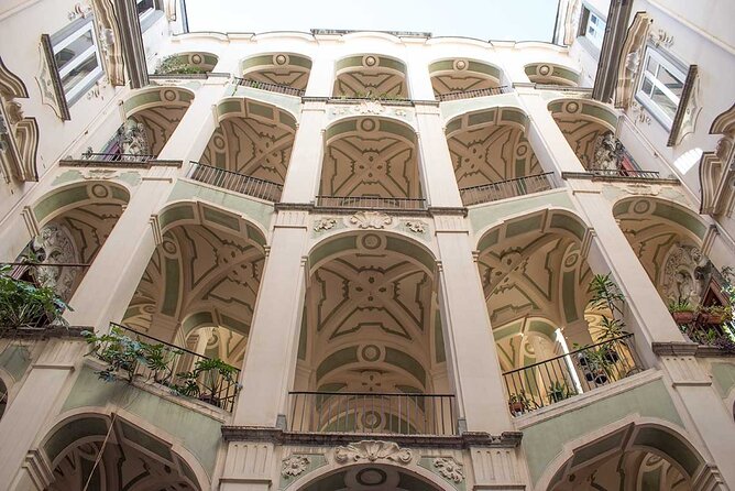 Tour of the Historic Center of Naples and National Archaeological Museum With Local Guide - Exploring the National Archaeological Museum