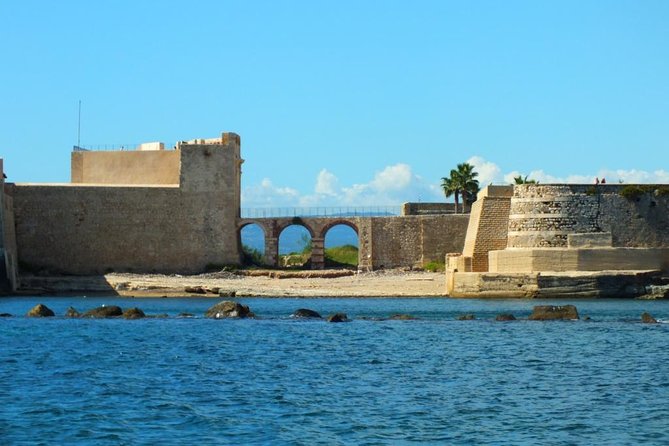 Tour of the Island of Ortigia and Exploration of Sea Caves With Baths. - Accessibility and Transportation Options