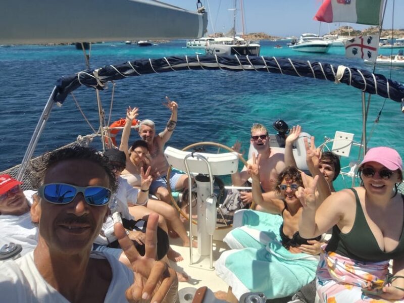 Tour of the Islands of the Archipelago With Lunch and Drinks - Pickup Locations and Departure Times