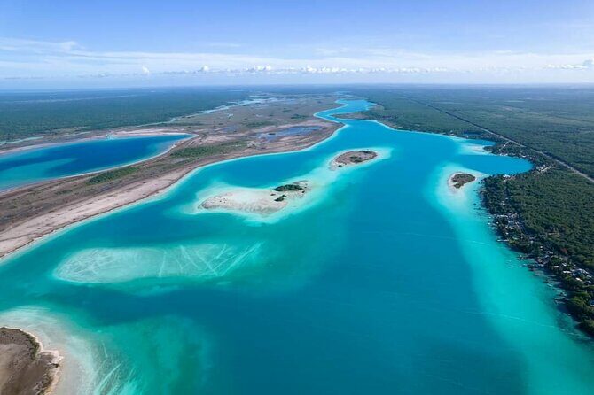 Tour of the Lagoon of Bacalar on pontoon -Collective- - Introduction