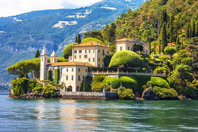Tour of the Most Beautiful Villas of Lake Como - Exploring the Villas