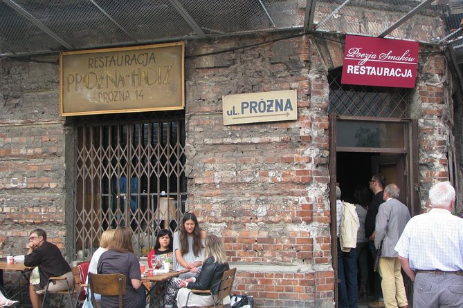 Tour of the Warsaw Ghetto - Inclusions