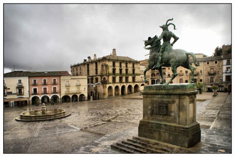 TOUR OF TRUJILLO WITH ENTRANCE TO MONUMENTS OR AT SUNSET - Additional Costs for Monument Entries