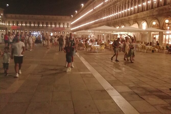 Tour of Venice Between Art, History, Legend and Secrets - Exploring Venetian Architectural Wonders