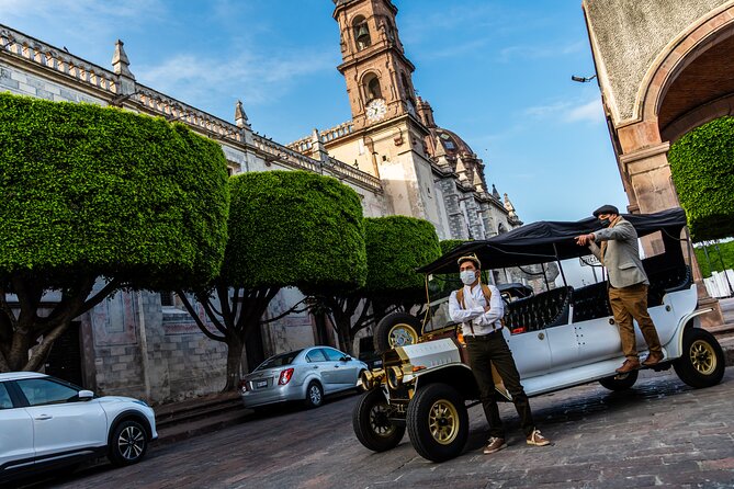 Tour on Las Diligencias Querétaro in Vehicle Type Ford T - Exploring San Miguel De Allende