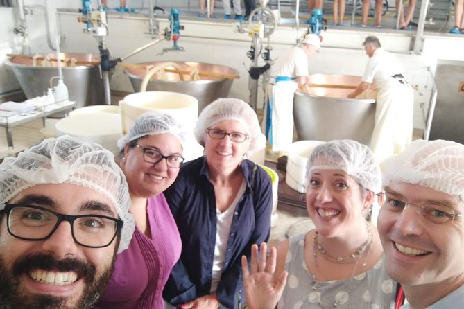 Tour Parmigiano Reggiano Dairy and Parma Ham - Guided by an English Speaker
