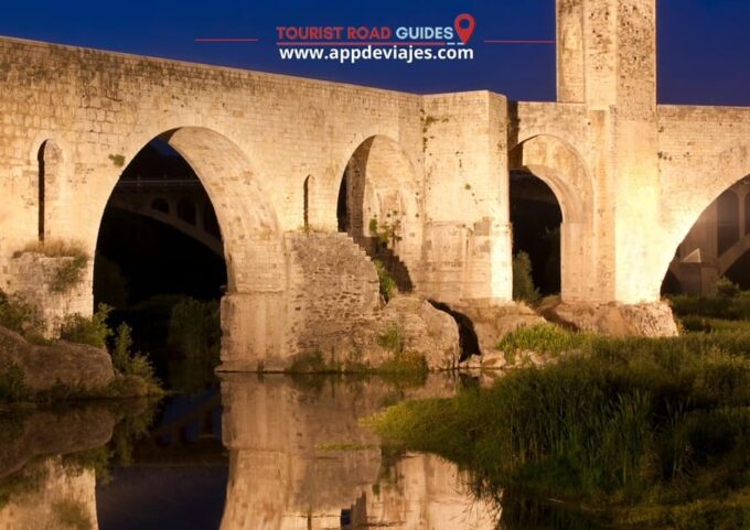 Tour Private Besalú - Girona and Diamond Head of Catalonia - Lunch and Dining