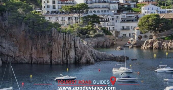 Tour Private Boat, Costa Brava & Lunch - Cancellation Policy