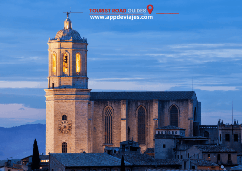 Tour Private Girona & Kayaking in LEscala - Transportation Details