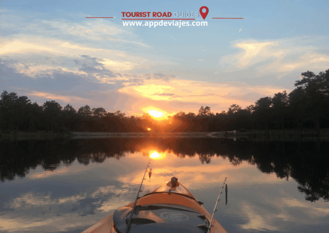 Tour Private Girona & Kayaking in LEscala - Booking Information