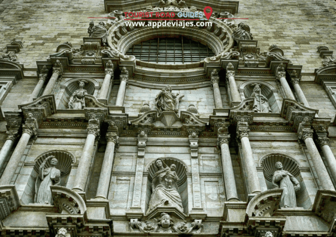 Tour Private Girona, Lunch Typical Masia & Montserrat - Frequently Asked Questions
