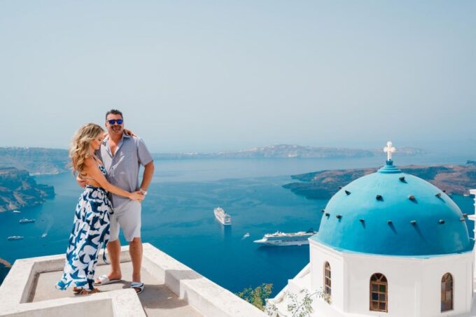 Tour Santorini With a Professional Photographer - Frequently Asked Questions