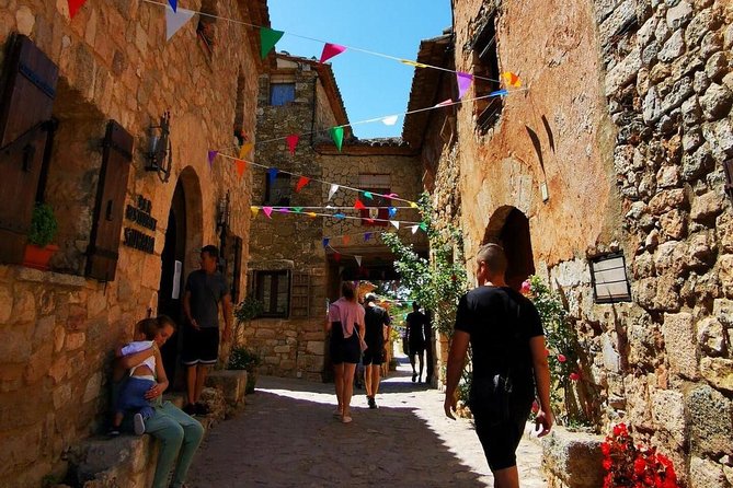 Tour Siurana Medieval Village With Hotel Pickup - Booking and Pricing