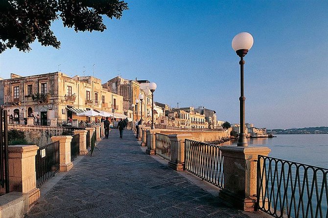Tour Syracuse Ortigia Noto - Questions?