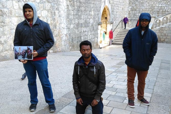 Tour The Game of Thrones - Private Walking Tour - Behind-the-Scenes Show Details