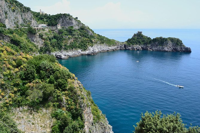 Tour the Sea Grottoes of the Amalfi Coast - Discovering Hidden Gems and Picturesque Hamlets