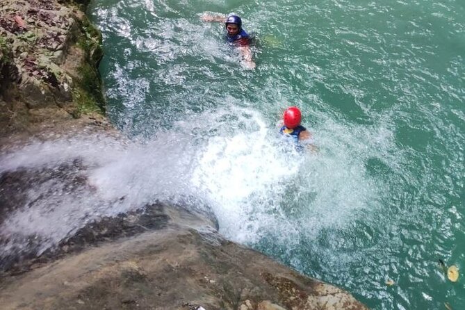 Tour to 7waterfalls in Damajagua With Zip Line and Lunch Included - Inclusions