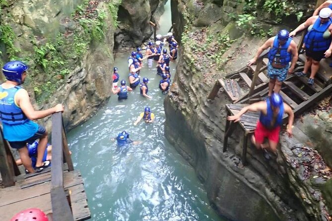 Tour to 7waterfalls in Damajagua With Zip Line and Lunch Included - Zip Line Experience