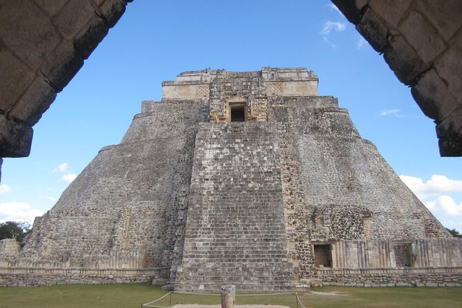 Tour to Archaeological Uxmal - Negative Reviews