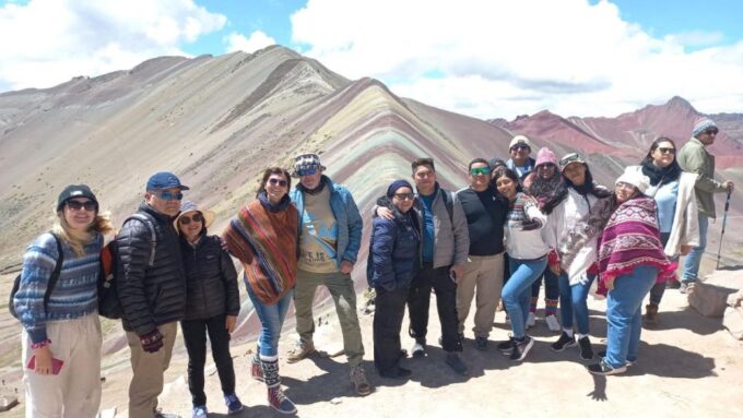 Tour to Arcoiris Mountain Short Route Cusipata + Lunch - Frequently Asked Questions