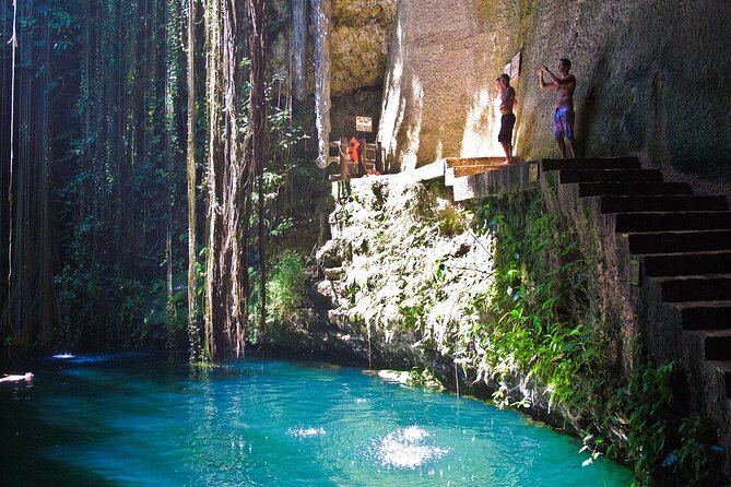 Tour to Chichen Itza With Cenote Ikkil - Accessibility and Suitability