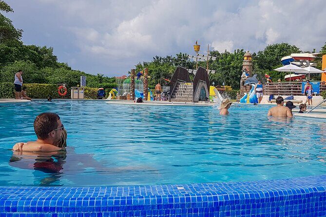 Tour to Cozumel by Catamaran with Snorkeling and Buffet Lunch - FAQ