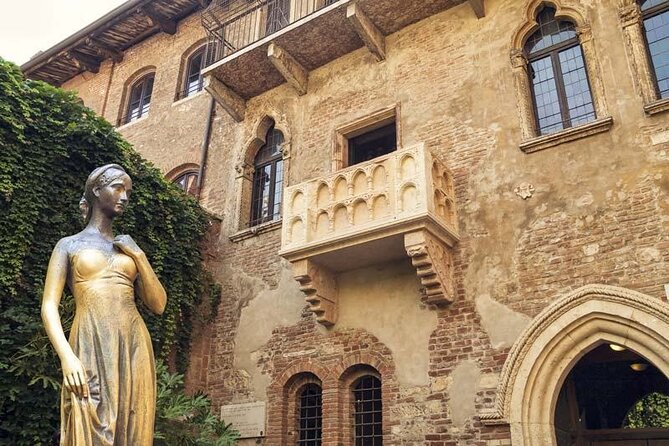 Tour to Discover the Unique History of Verona, the City of Art - Traveler and Group Size