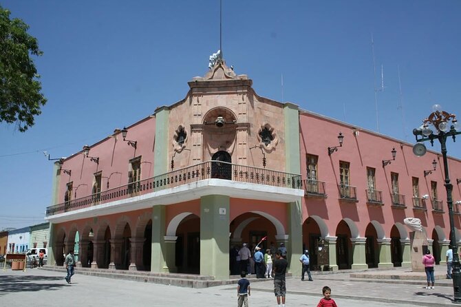 Tour to Dolores Hidalgo and Atotonilco From San Miguel De Allende - Pickup Information