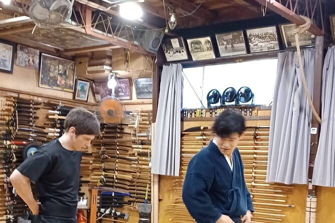 Tour to Experience Kobudo Etiquette at Hokushin Ittoryu Genbukan - Key Points