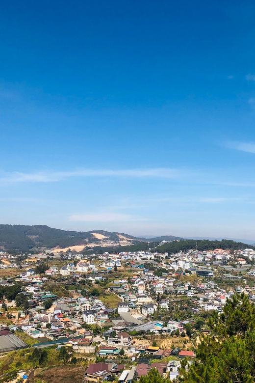 Tour To Explore The 3 Most Beautiful Waterfalls In Da Lat - Panoramic Views at Robin Hill