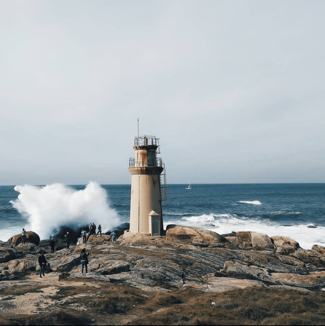 Tour to Finisterre and Coastal Villages From Santiago De Compostela - Key Points